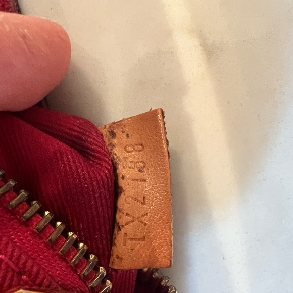 Authentic Louis Vuitton Graceful MM preowned - Picture 9 of 12